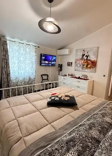 Tor Vergata Smart Living Pensión *